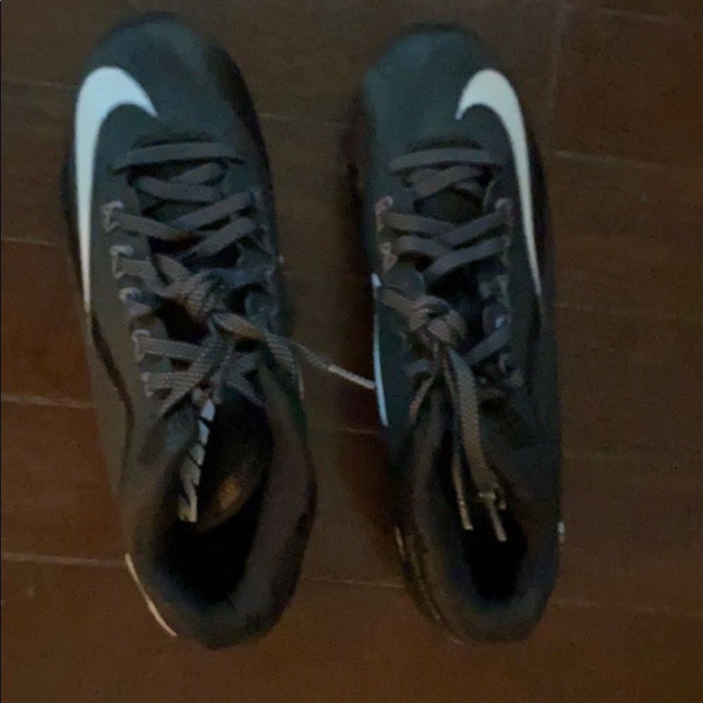 Brand new nike alpha pro 2 3/4 td in size 9.5(men)